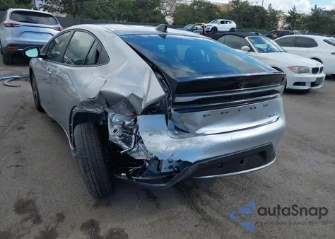 2026 Toyota Prius Plug-In Hybrid Se из США, поврежденный, VIN JTDACACU4T3054145